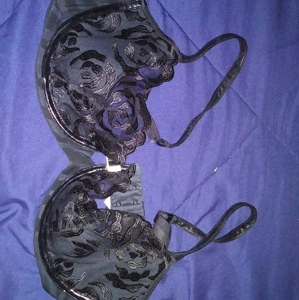 Victoria secret bra